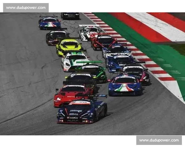 F1赛场红旗风波解析赛事影响与安全管理思考