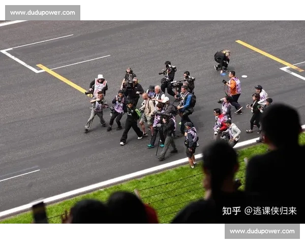 极速争锋巅峰对决：全球F1大奖赛赛事精彩全解析